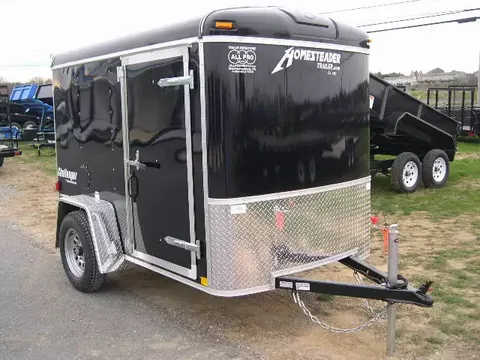 Homesteader 5 x 8 Enclosed Cargo Trailer – photo 1