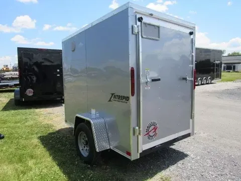 Homesteader 5 x 8 Enclosed Cargo Trailer – photo 1