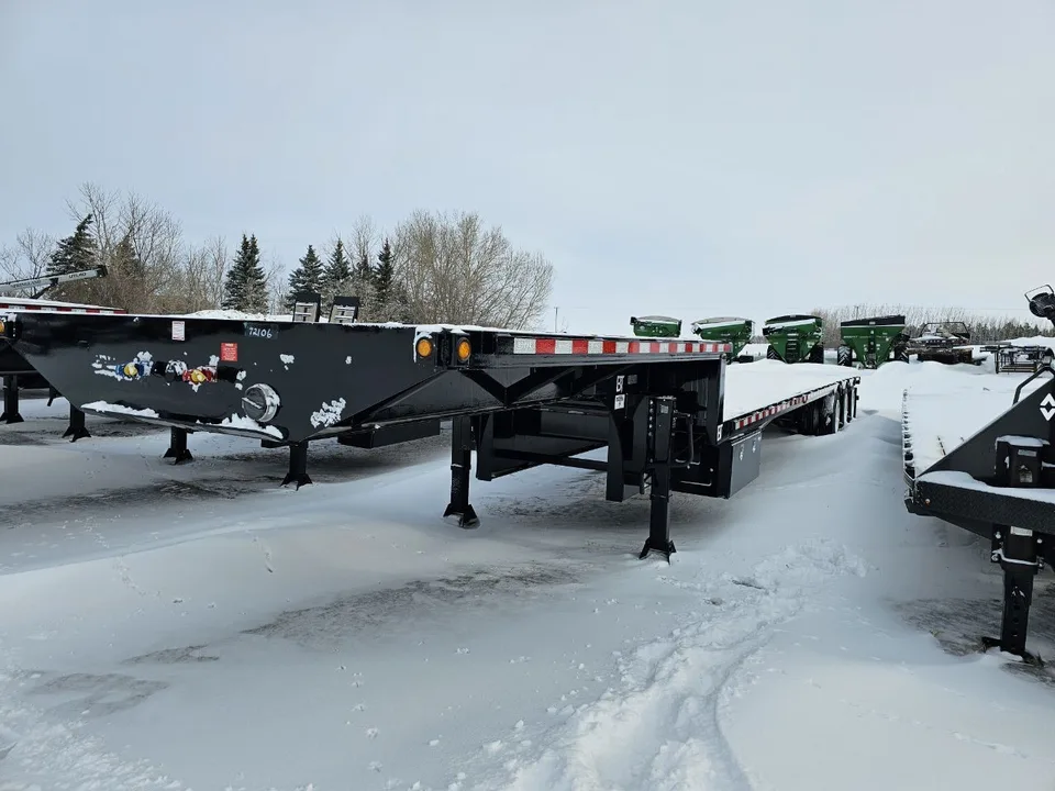 2024 Behnke Gooseneck Equipment Trailer – Otr 53Ft – photo 1