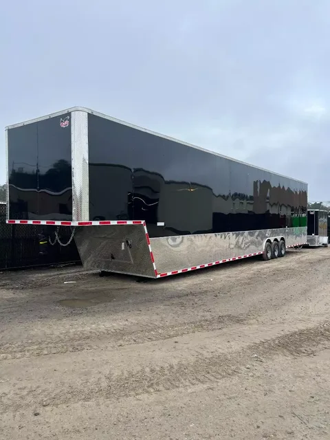 2024 Quality 8.5 x 52 Gooseneck Enclosed Cargo Trailer – Tta5 – photo 1